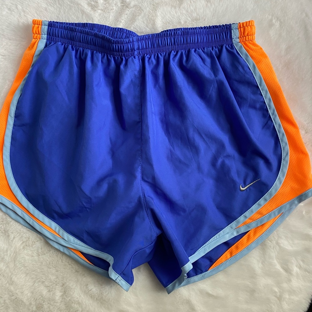 NIKE Women’s Running Shorts Dri-Fit